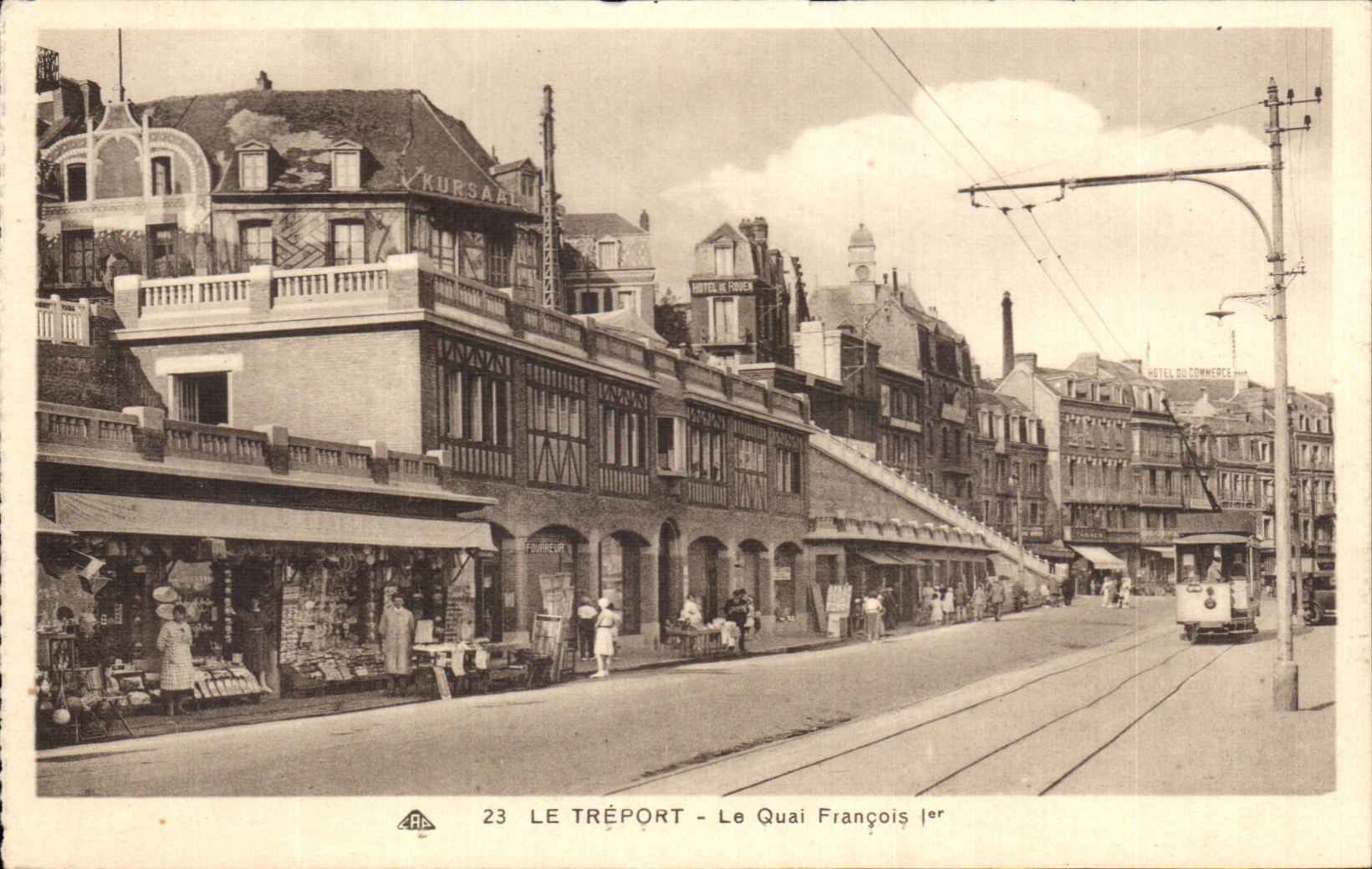 CPA Le Treport Le Quai Francois l
