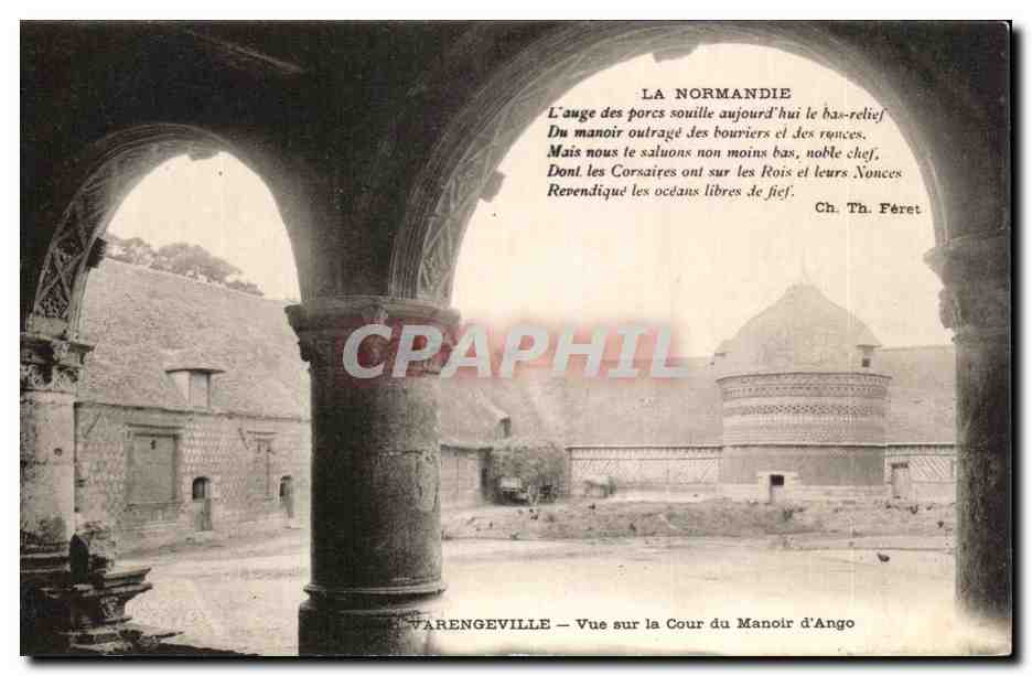 CPA Varengeville Vue sur la Cour du Manoir d Ango Pigeonnier Pigeon
