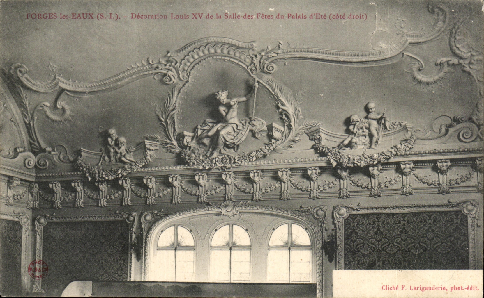 CPA Forges les Eaux Decoration Louis XV de la Salle des Fetes du Palais d Ete