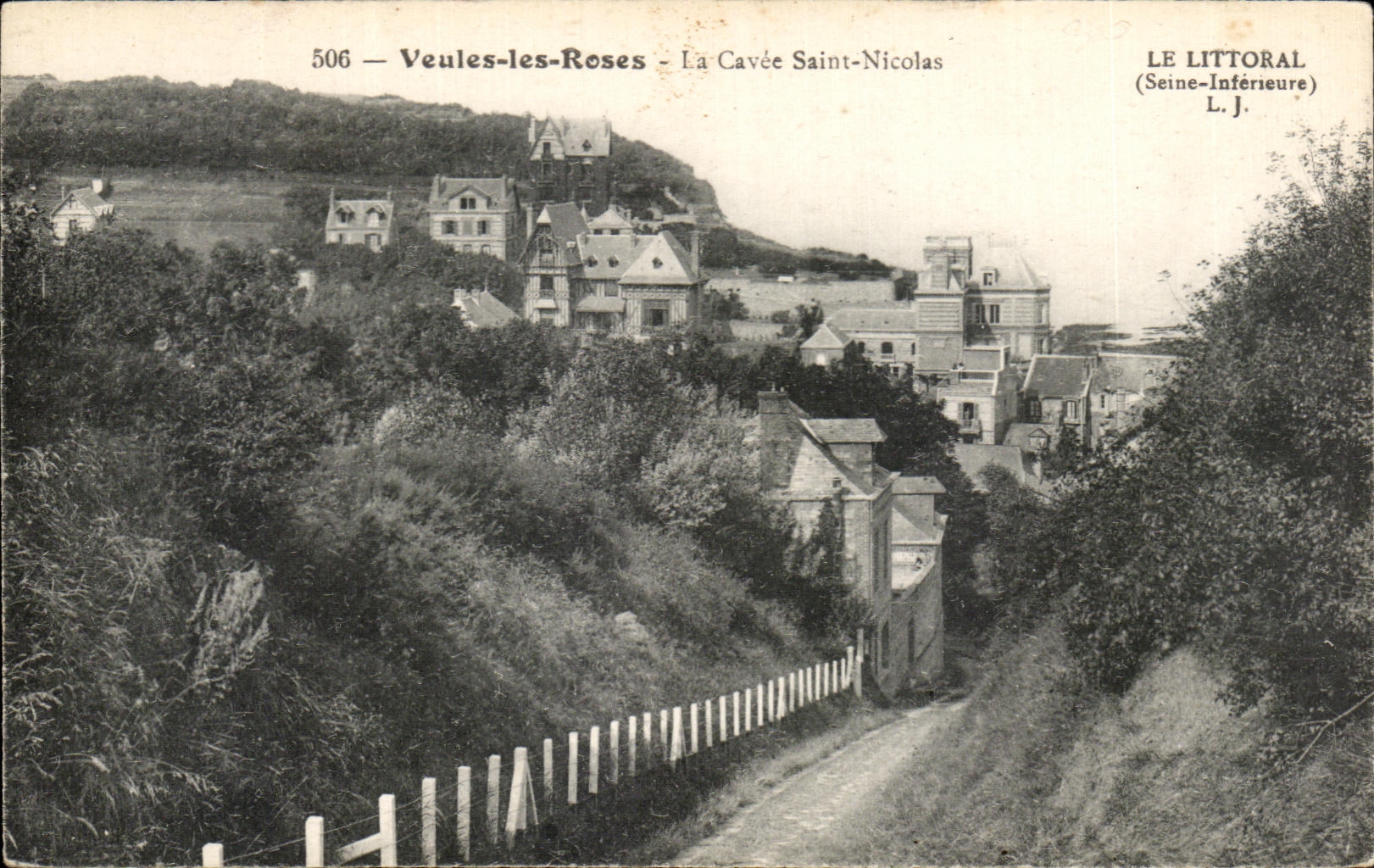 CPA Veules les Roses La Cavee Saint Nicolas