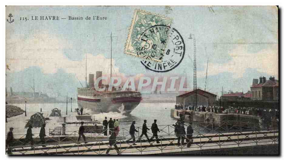 CPA Le Havre Bassin de I Eure Bateau