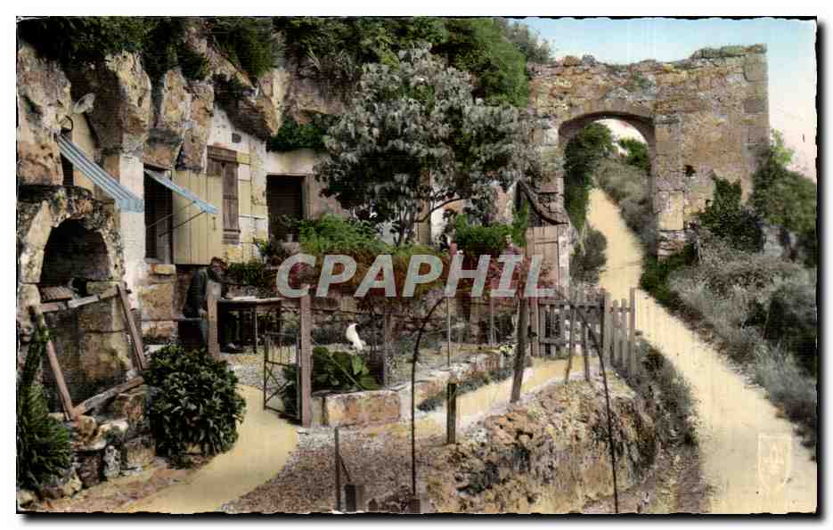 Les Roches-sur-Loir — La Vieille Porte — Habitations dans les Rochers — Éditions du LYS