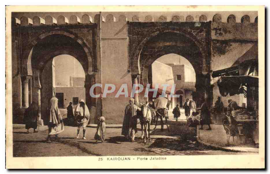 CPA Tunisie Kairouan Porte Jaladine