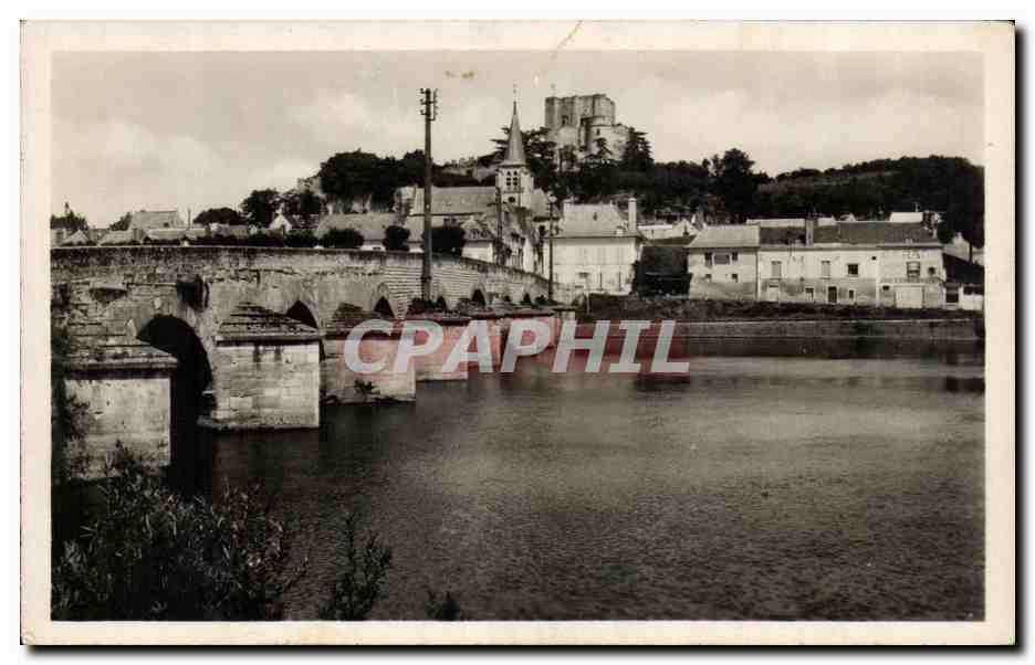 Pont sur la Dordogne — Château et église en arrière-plan — CPAPHIL