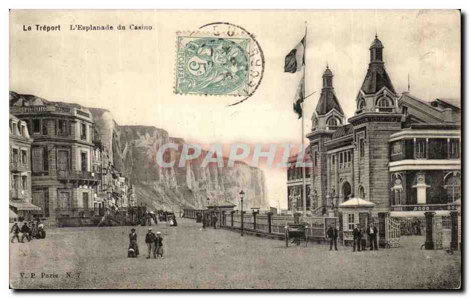 CPA Le Treport L Esplanade du Casino