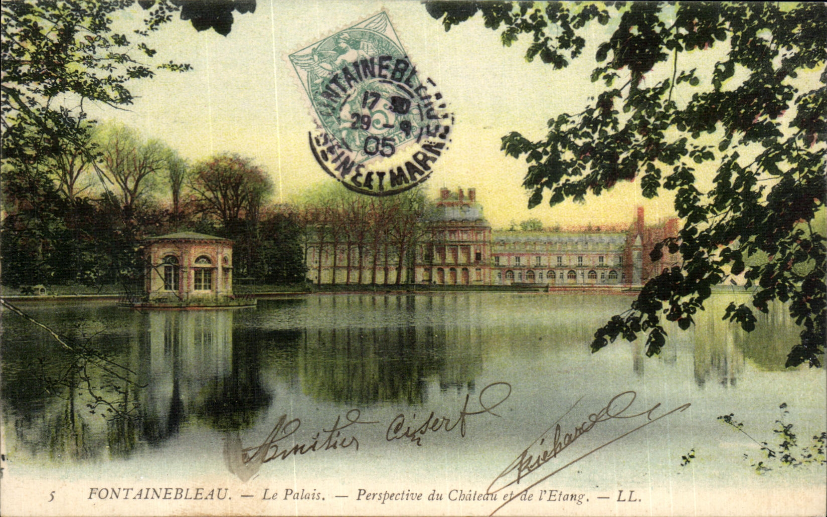 Fontainebleau — Le Palais, Perspective du Château et de l'Etang — LL