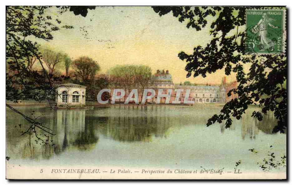 Fontainebleau — Das Schloss — Perspektive des Schlosses und des Sees — LL.