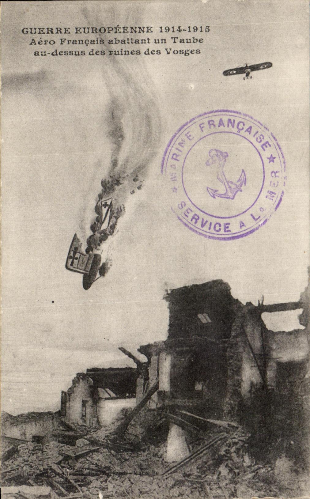 CPA Guerre Europeenne 1914 1915 Aero francais abattant un taube au dessus des ruines des Vosges Avion Aviation
