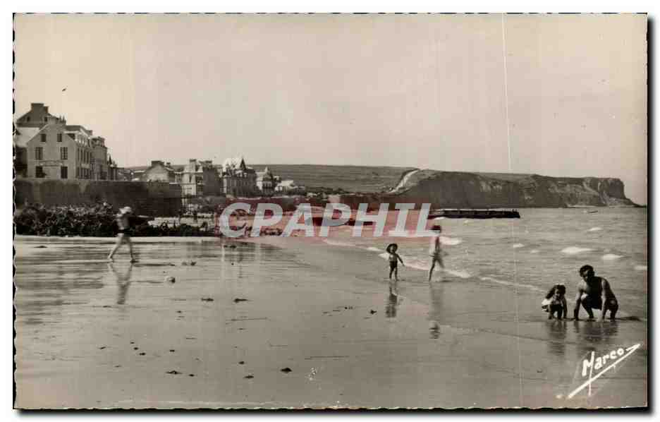 Arromanches-les-Bains — Port de la libération à marée descendante — Marco