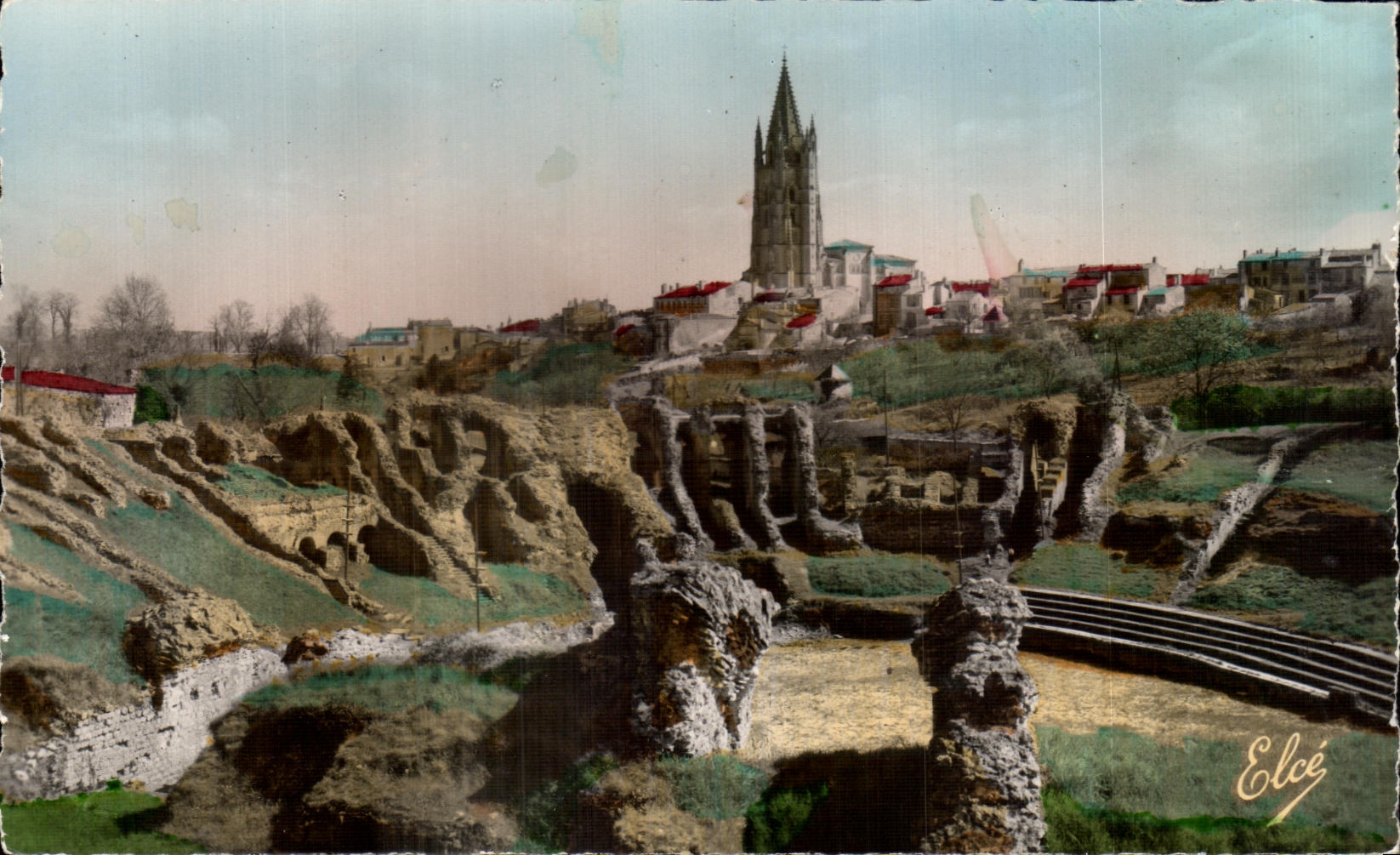 Saintes (Charente-Maritime) — Les Arènes — Éditeur Elcé