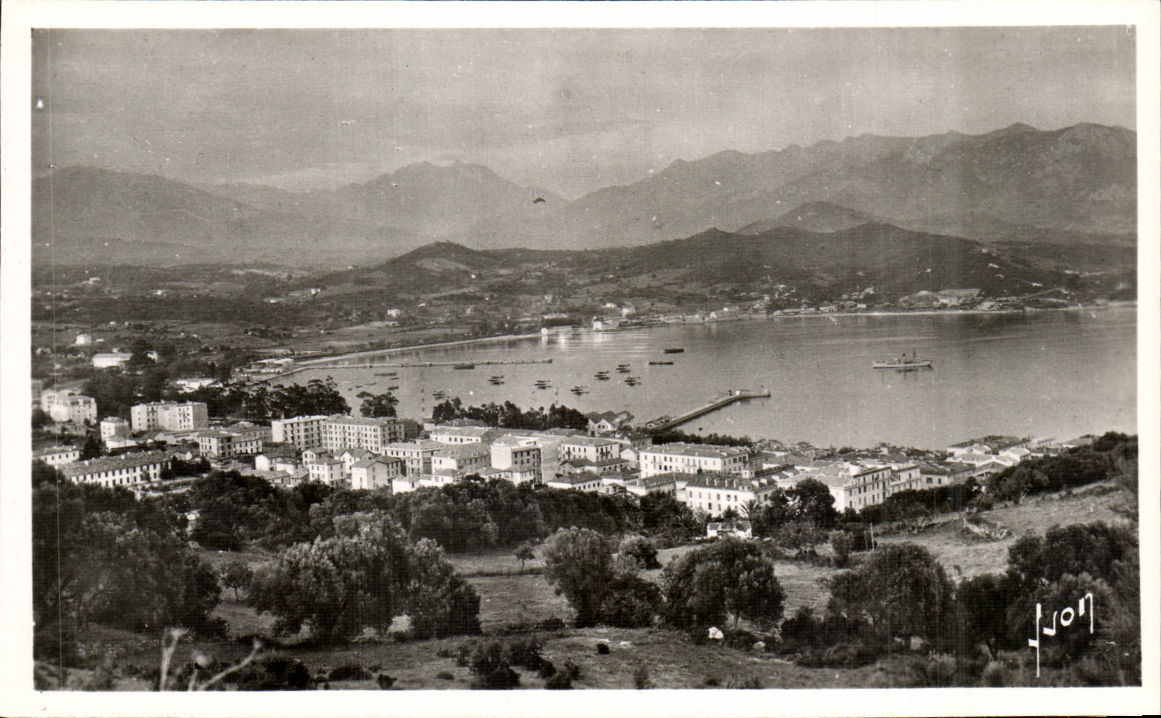 Ajaccio (Corse) — Vue générale de l'hydrostation — Éditions d'Artueil, Paris
