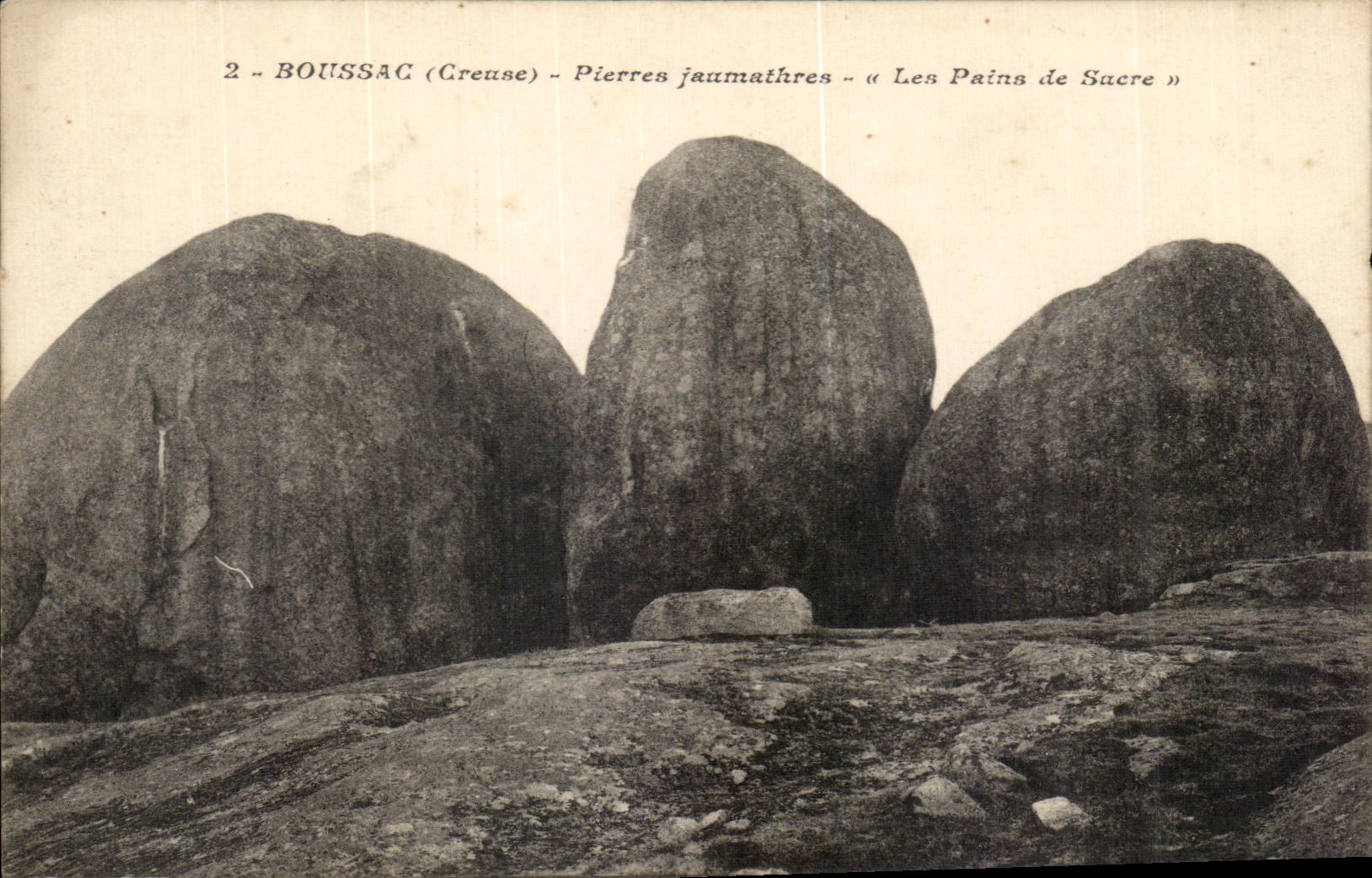 Boussac (Creuse) — Pierres jaumathres « Les Pains de Sacre » — n°2