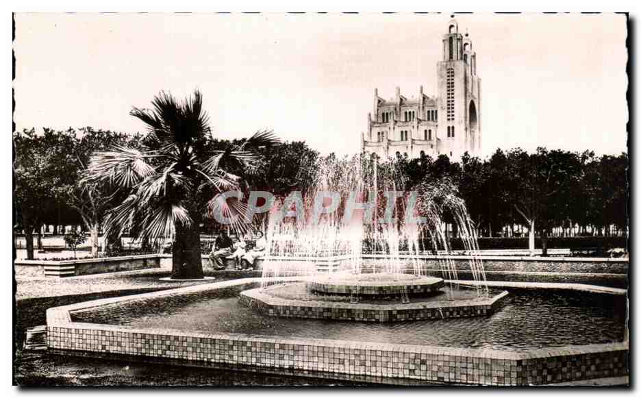 CPA Casablanca Fontaine et Jardins de la Region Civile