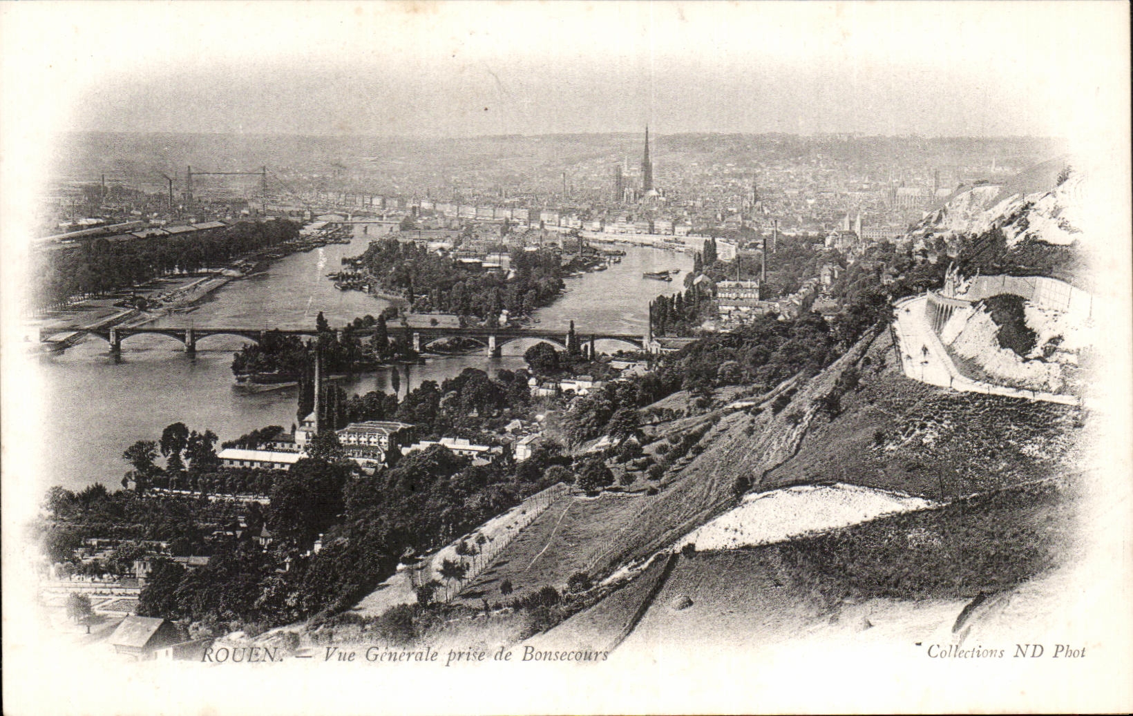 CPA Rouen Vue Generale prise de Bonsecours