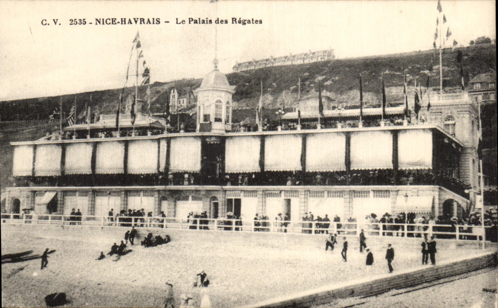 CPA Nice Havrais Le Palais des Regates