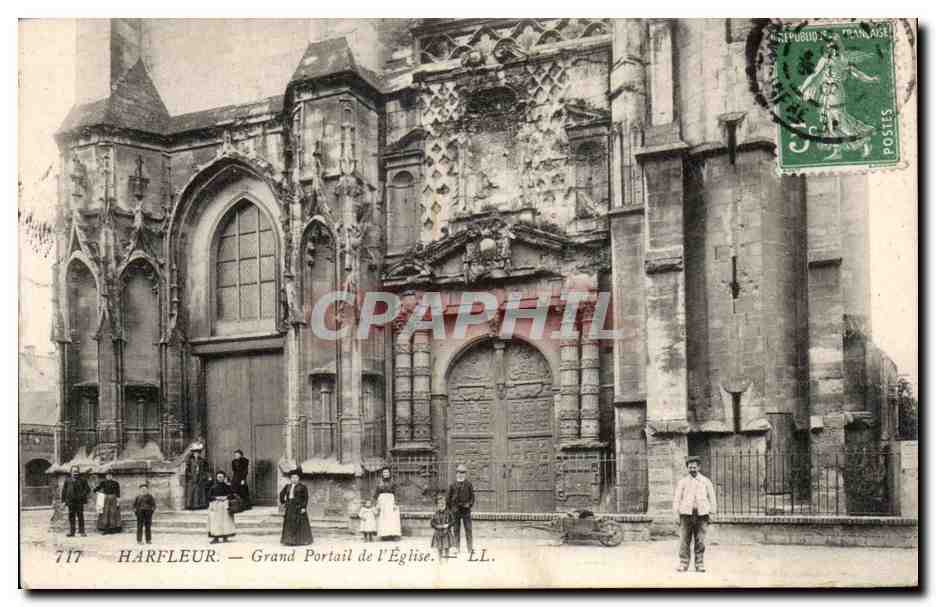 CPA Harfleur Grand Portail de l Eglise