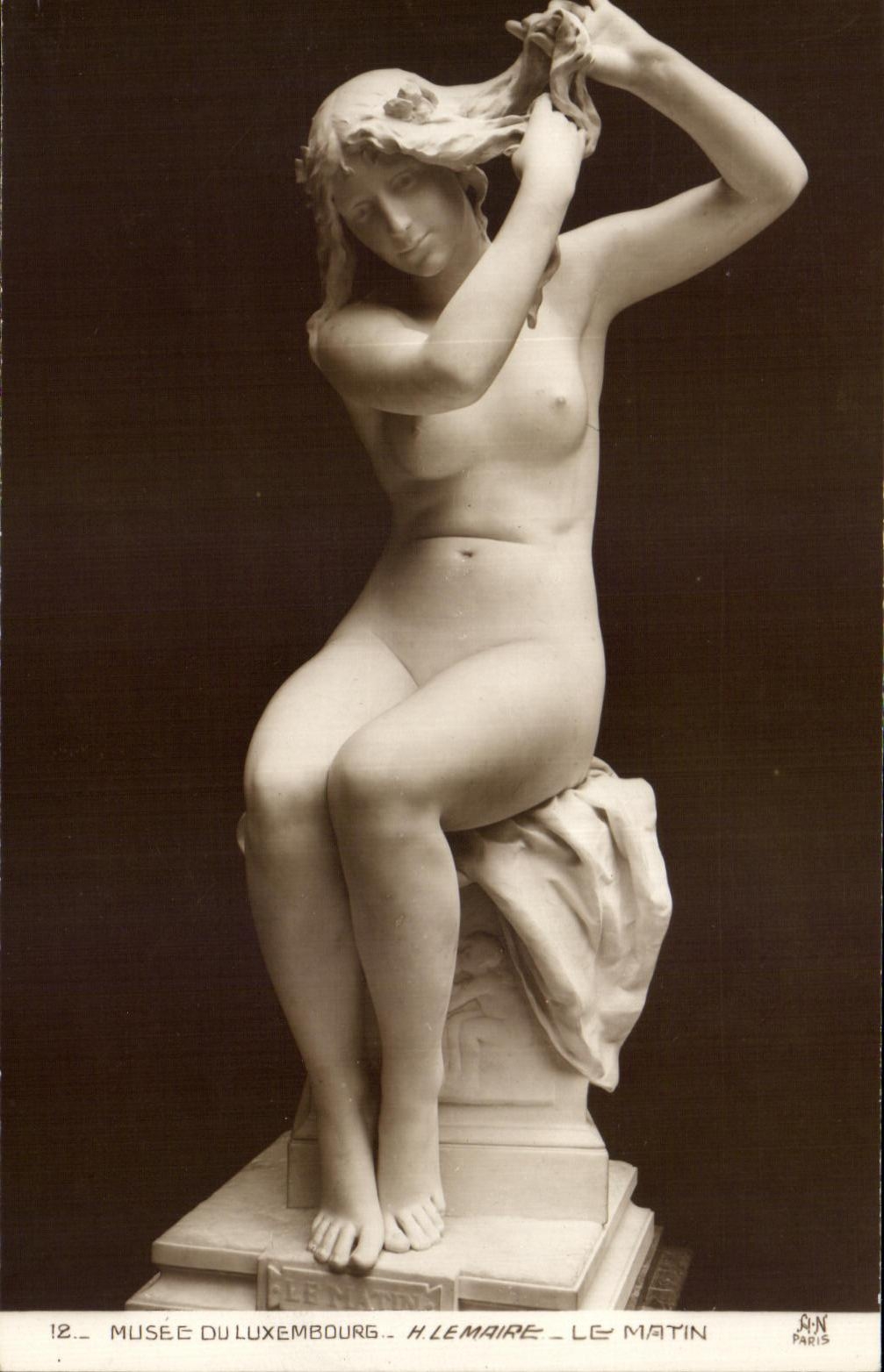 Statue de la Vénus — Musée du Luxembourg — H. Lemaire — Le Matin, Paris
