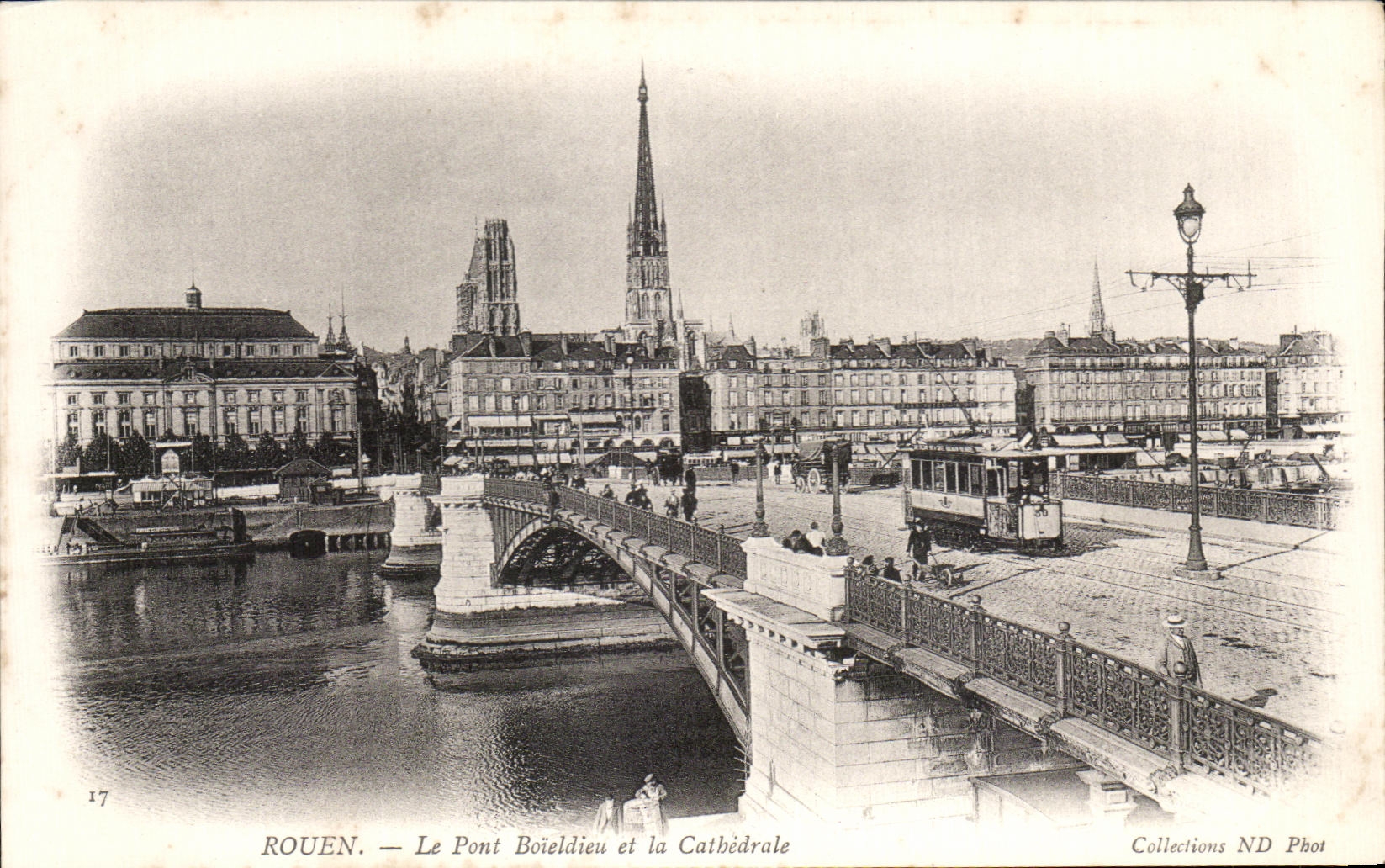 CPA Rouen Le Pont Boieldieu et la Cathedrale Tramway