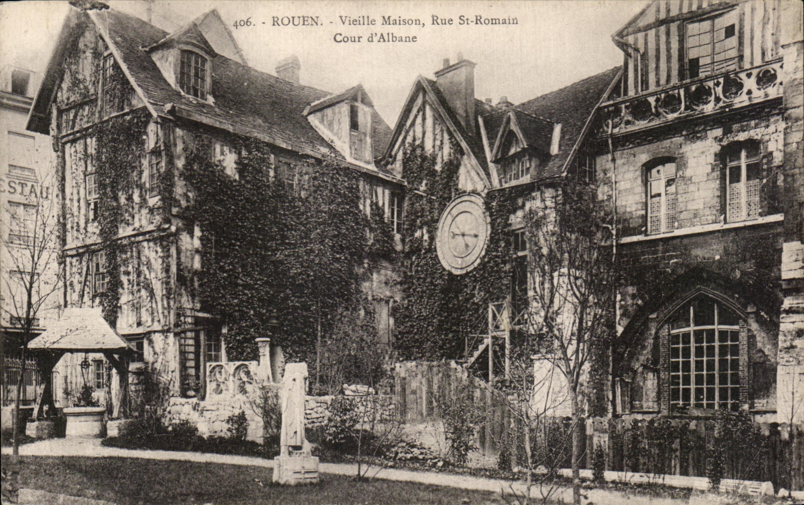 CPA Rouen Vieille Maison Rue St Romain Cour d Albane