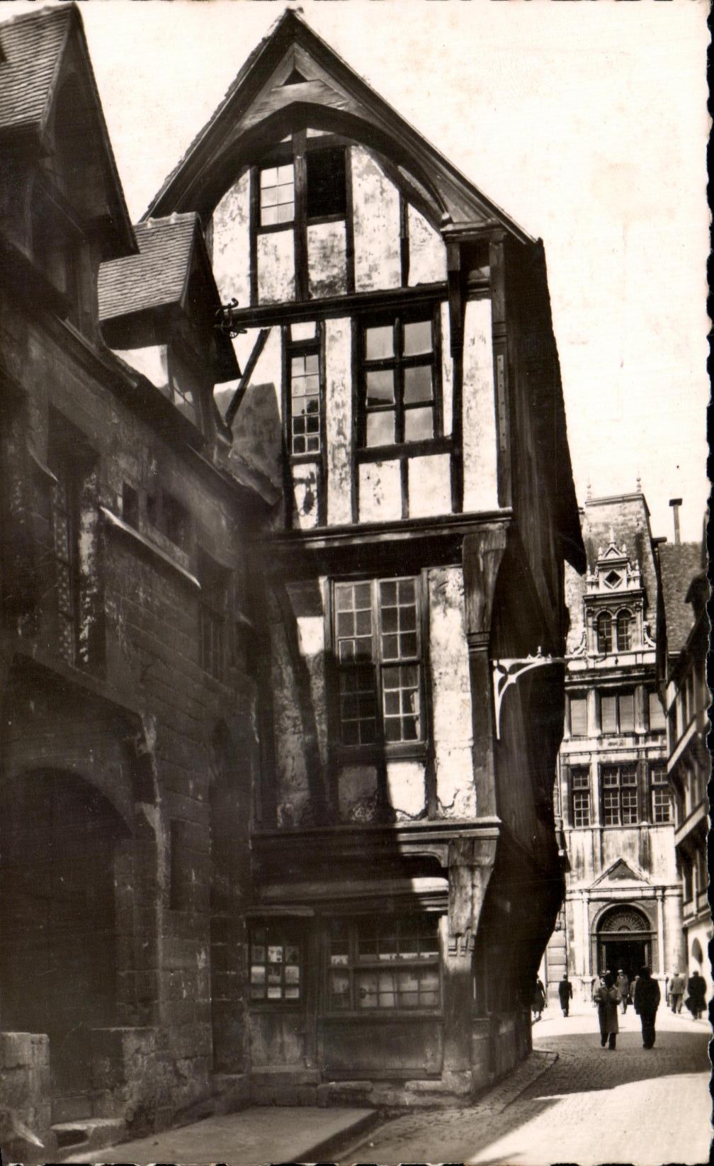 CPA Rouen Le Logis Saint Romain