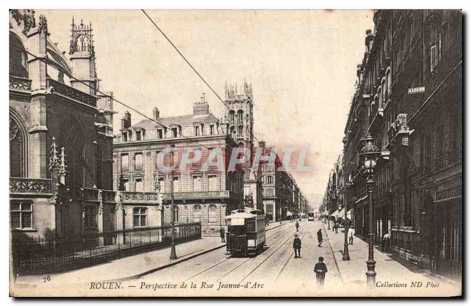 CPA Rouen Perspective de la Rue Jeanne d arc Tramway