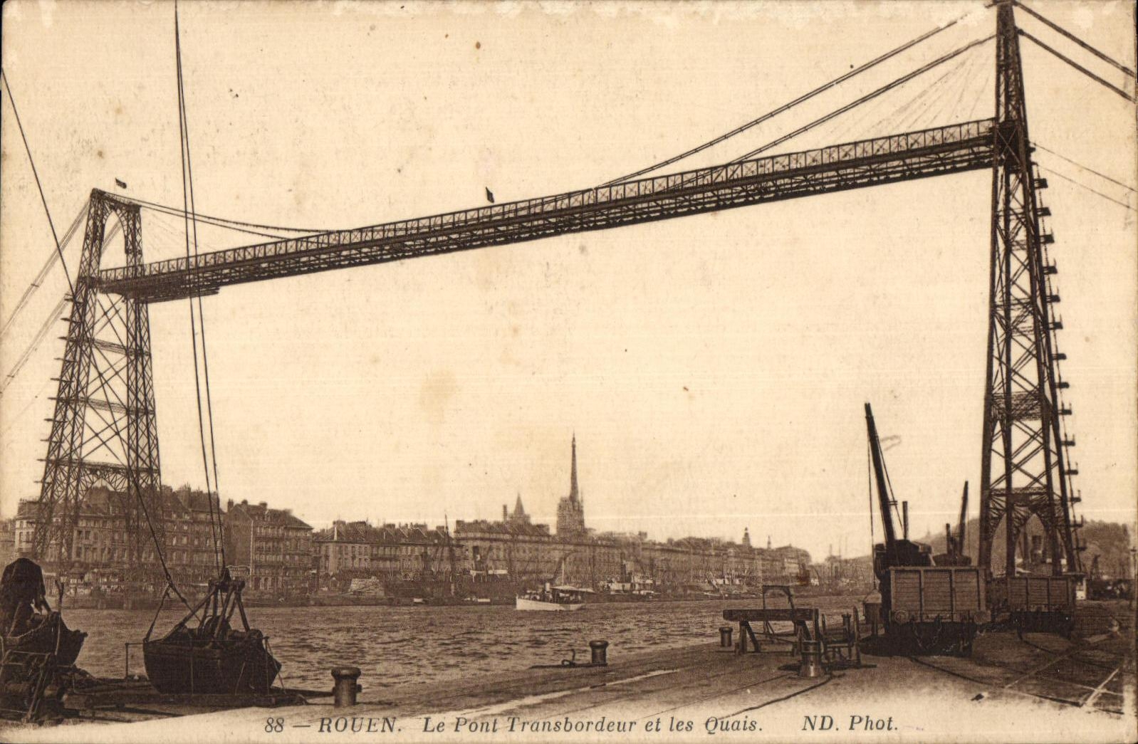 CPA Rouen Le Pont Transbordeur et les Quais
