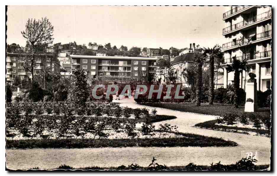 CPA Le Havre Le Jardin Saint Roch