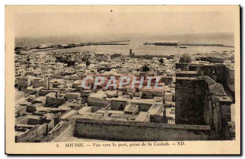 CPA Sousse Vue vers le Port prise de la Casbah
