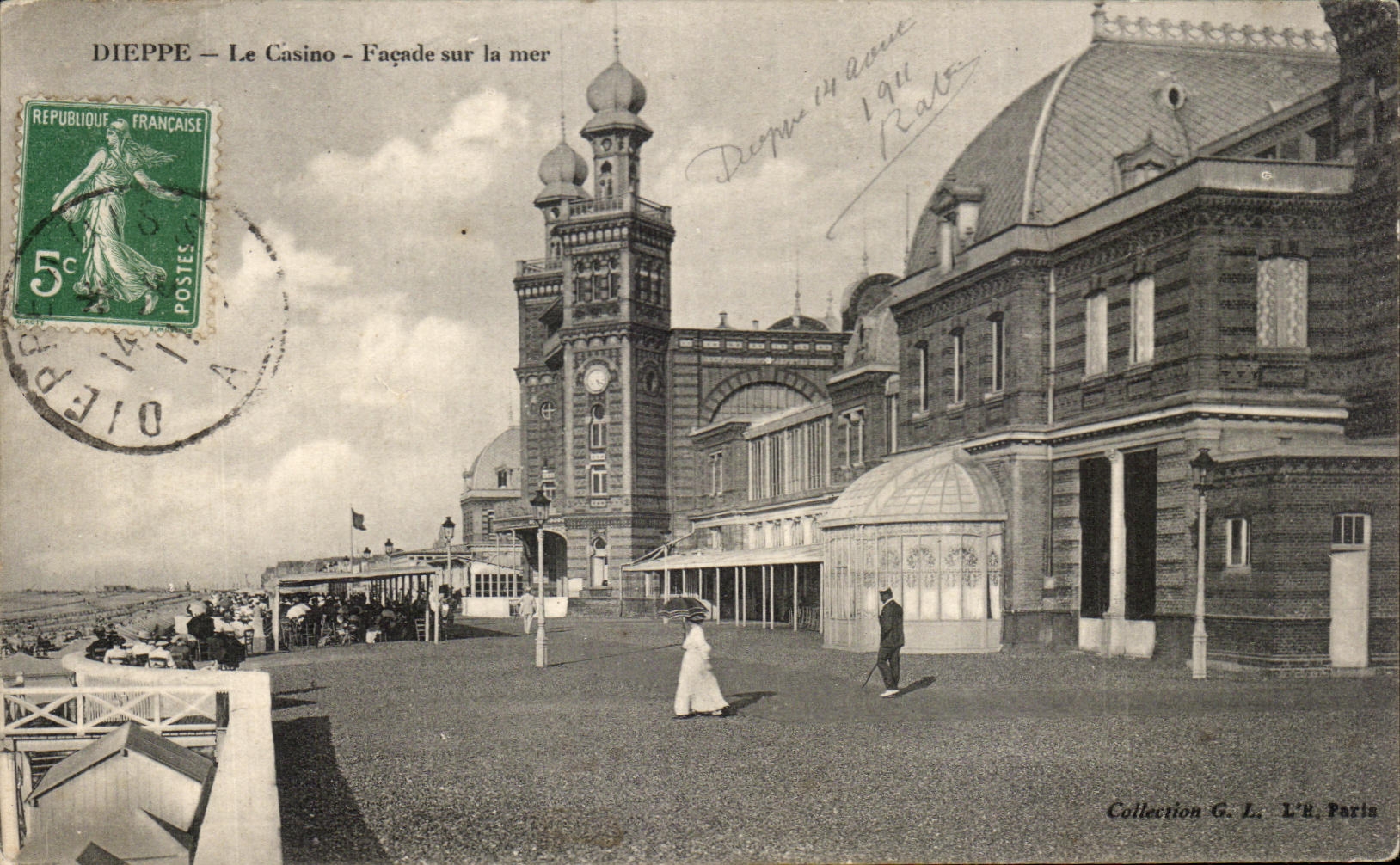 CPA Dieppe Le Casino Facade sur La Mer