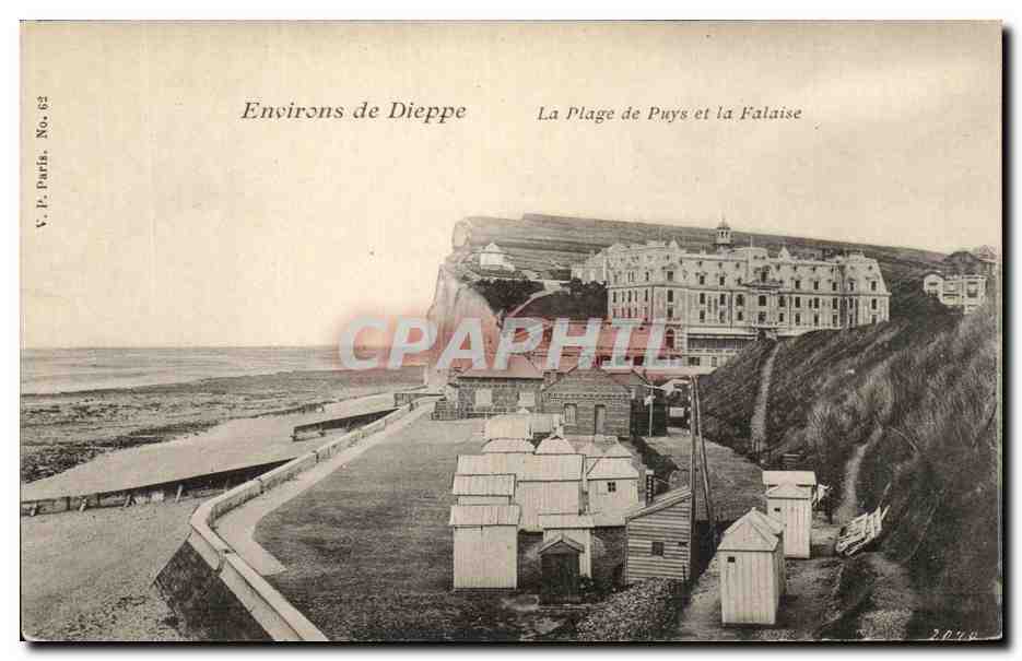 CPA Dieppe Environs de La Plage De Puys et la Falaise