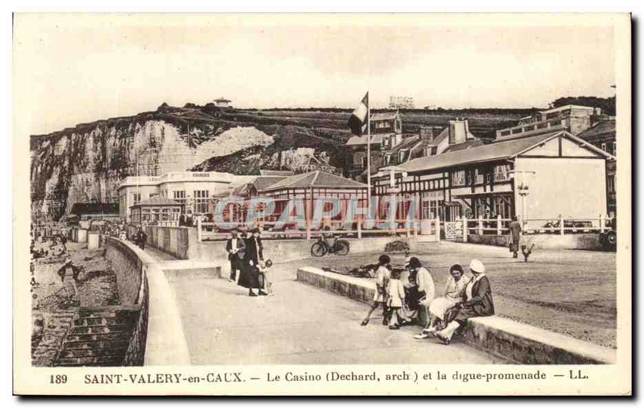 CPA Saint Valery en Caux Le Casino et La Digue Promenade