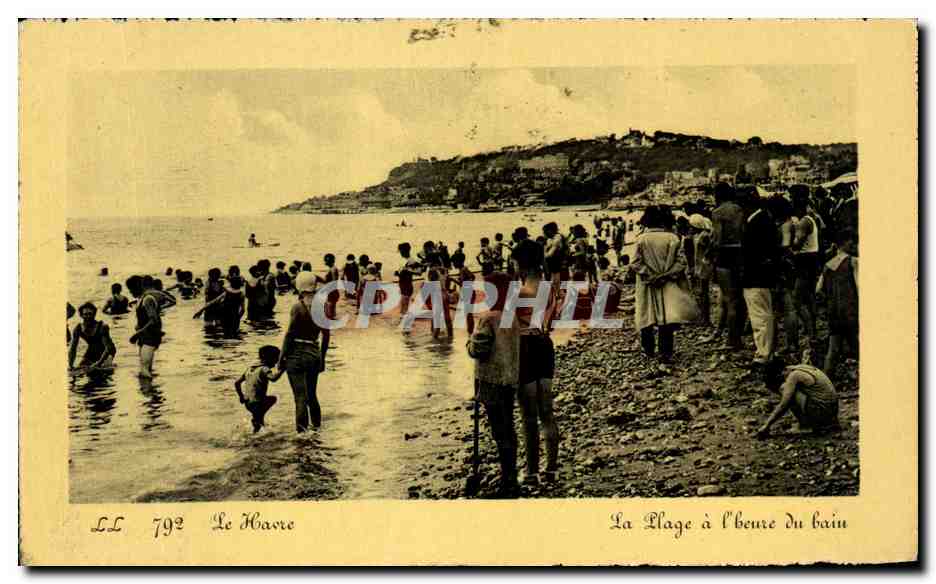 CPA Le Havre La Plage a I heure du bain 