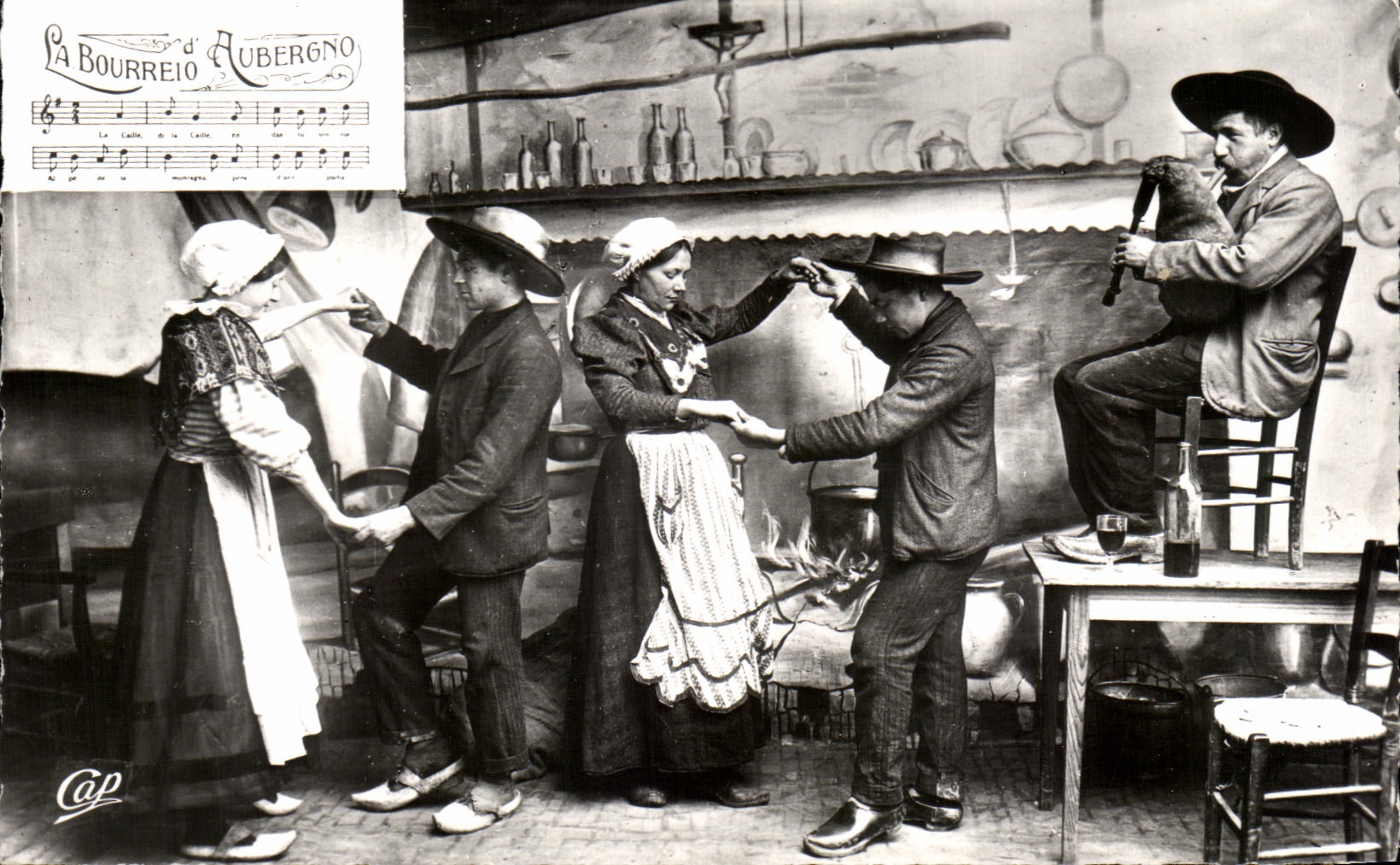 La Bourrée — scène de village — C.A.P., Paris