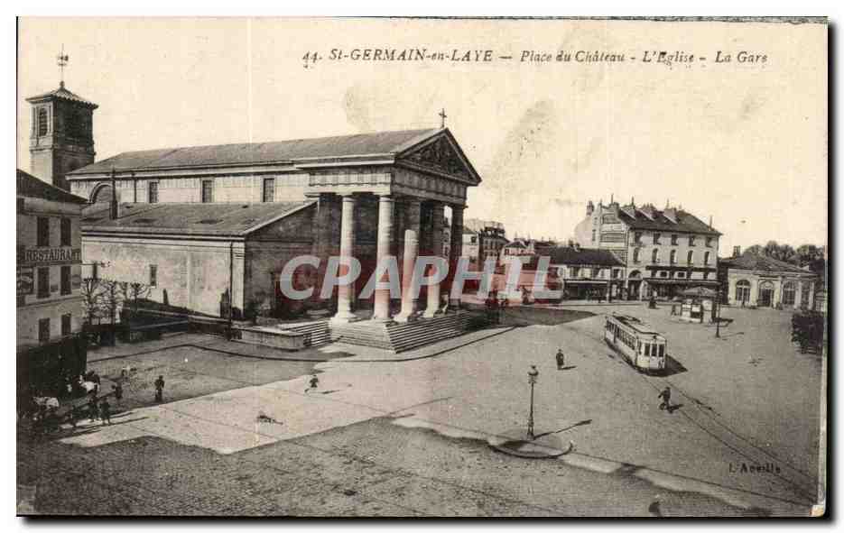 CPA Saint Germain En Laye Place du Chateau L Eglise
