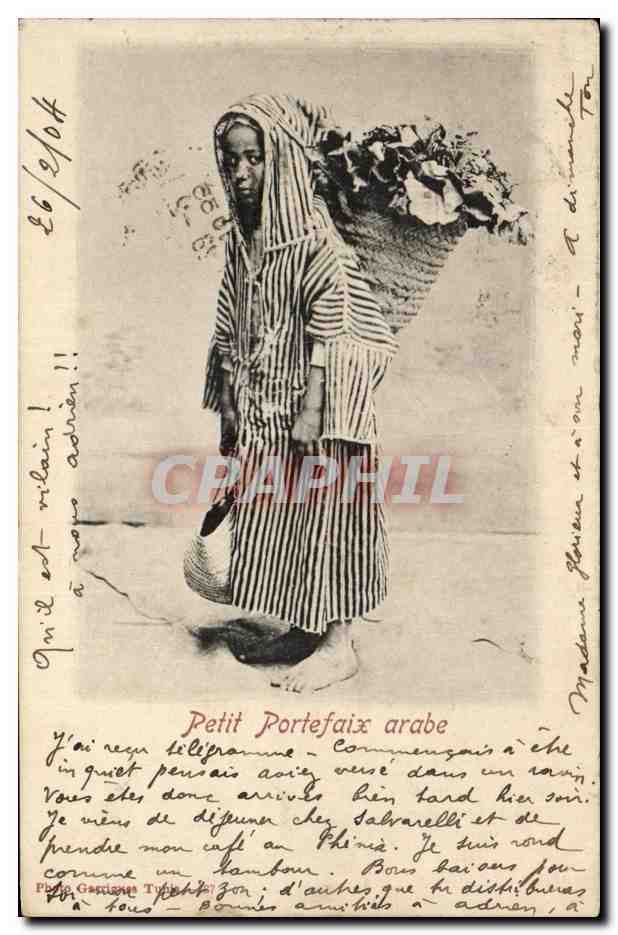 CPA Petit Portefaix arabe Tunisie Folklore Costume 
