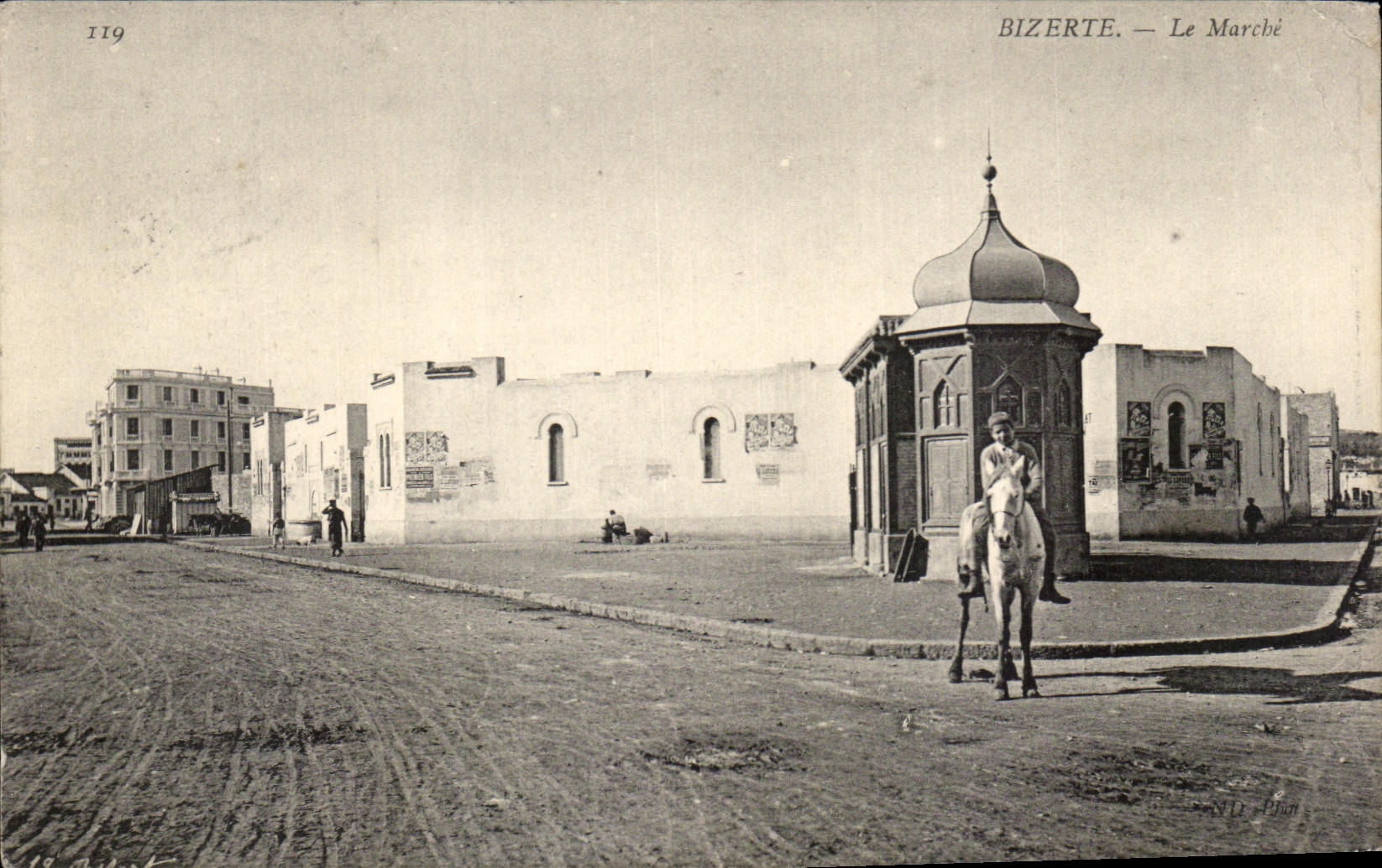 CPA Bizerte Le Marche Tunisie Cheval Horse 