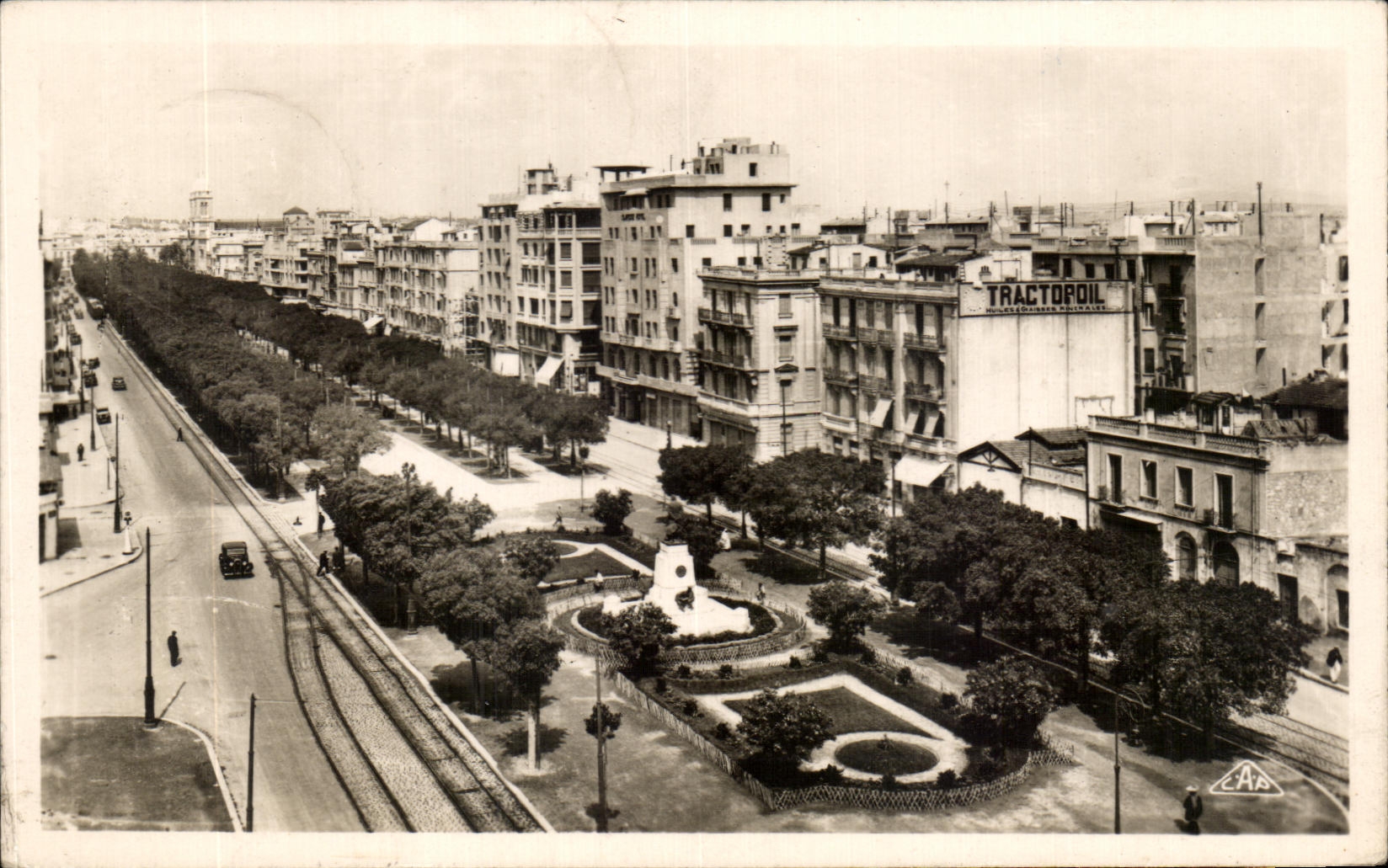 CPA Tunisie Tunis Perspective Sur l Avenue Jules Ferry et Avenue de France