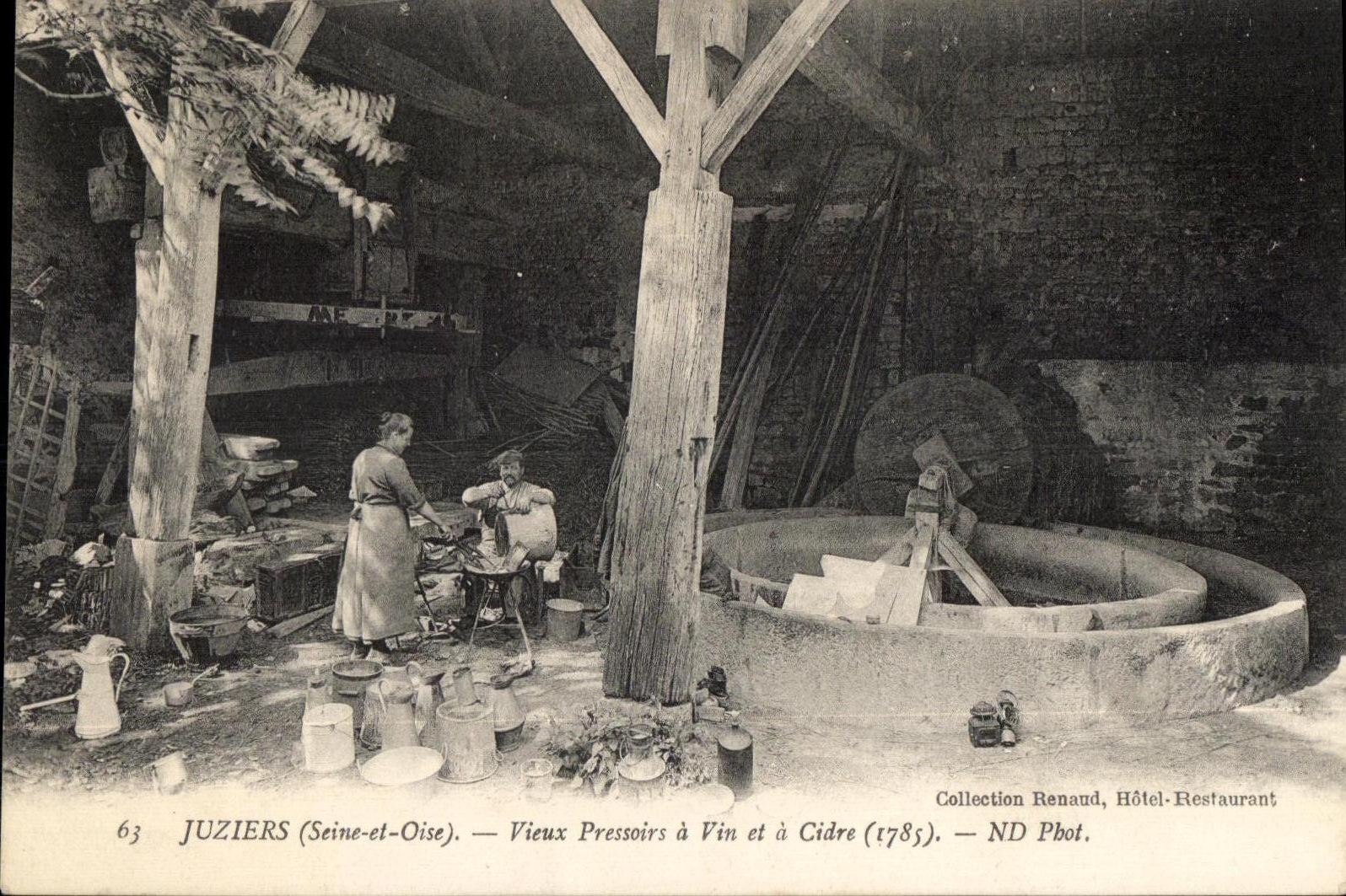 CPA Juziers Vieux Pressoirs a Vin et a Cidre TP