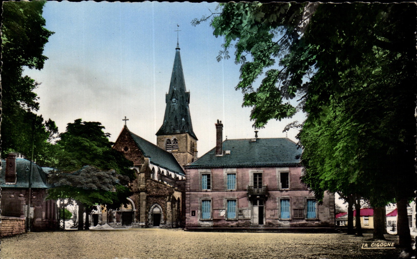 CPA Suippes (Marne L eglise et Hotel de Ville)