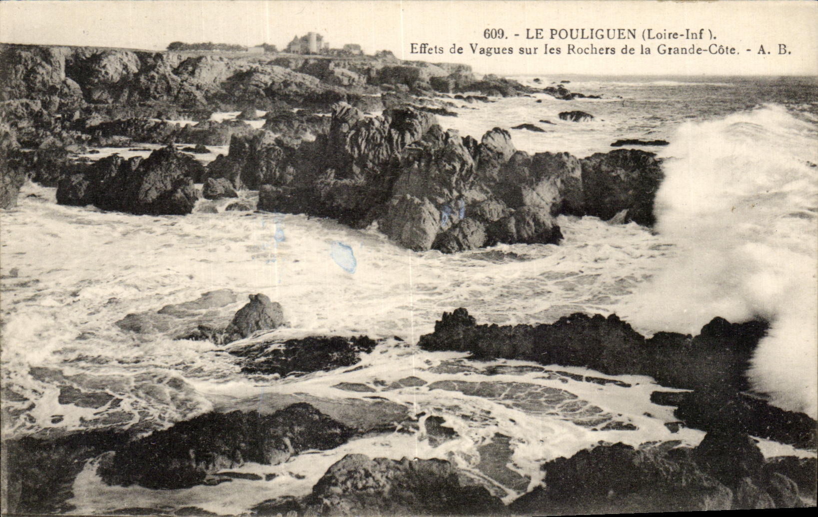 CPA Le Pouliguen Effets de vagues sur lea Rochers de la Grande Cote