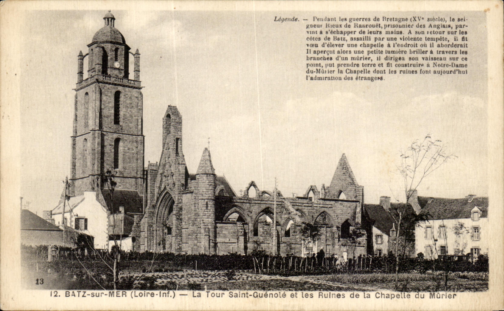 CPA Batz sur Mer La Tour Saint Guenole et les Ruines de la Chapelle du Murier