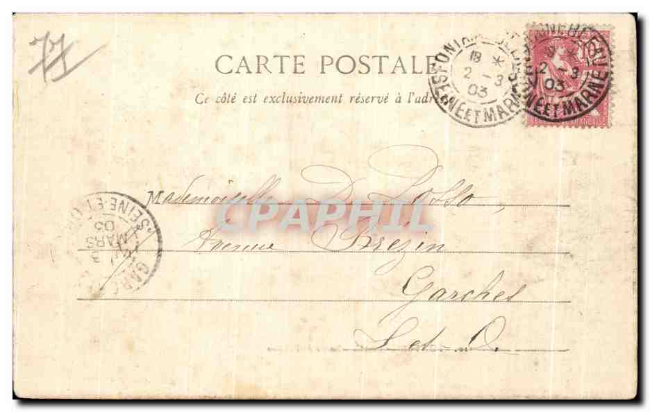 CPA Fontainebleau Sortie de l Eglise — Reverso