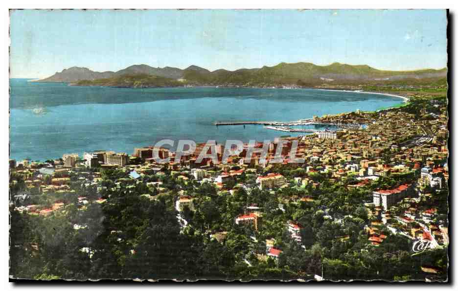 CPA Cannes Vue generale vers I Esterel et le Golfe de la Napoule