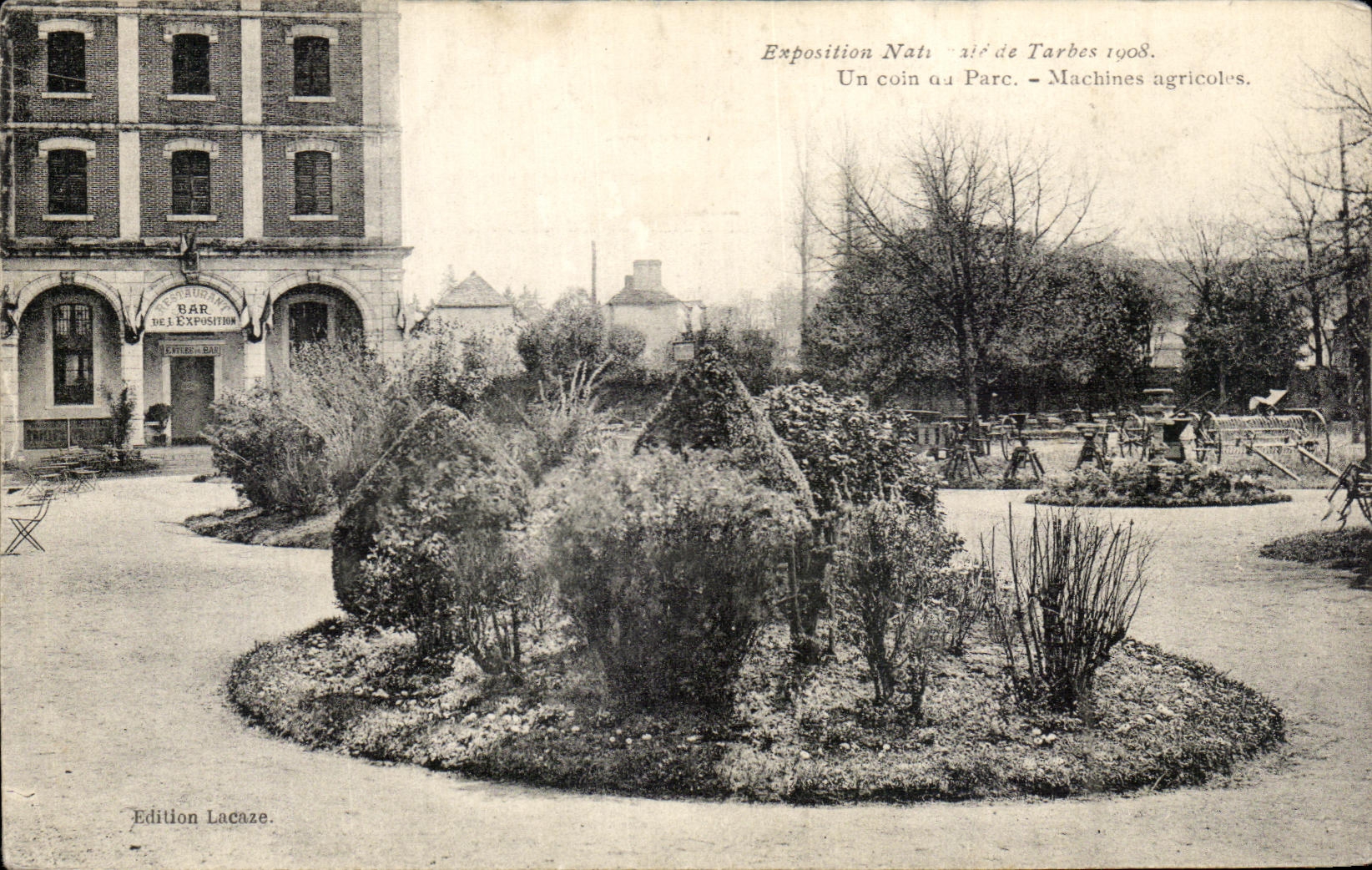 Exposition Nationale de Tarbes 1908 — Un coin du Parc - Machines agricoles — Édition Lacaze