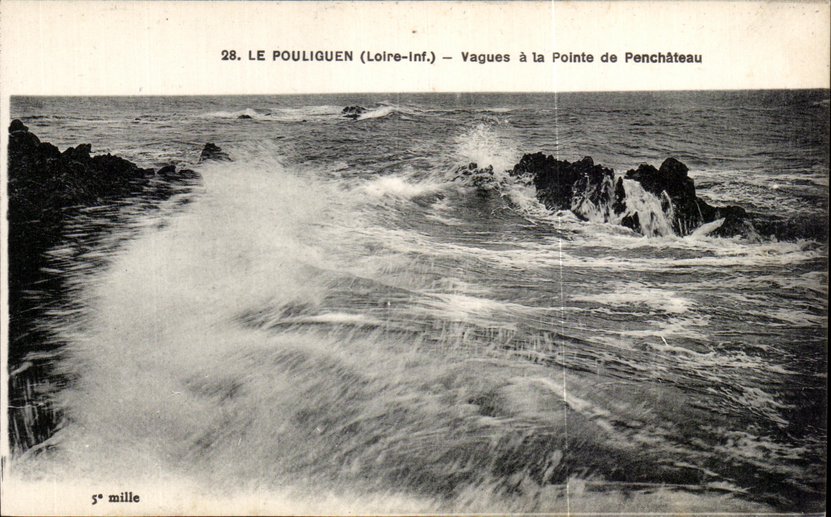 CPA Le Pouliguen Vagues a la Pointe de Penchateau