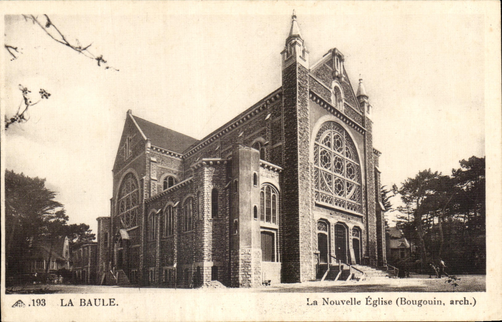 CPA La Baule La Nouvelle Eglise Bougouin 