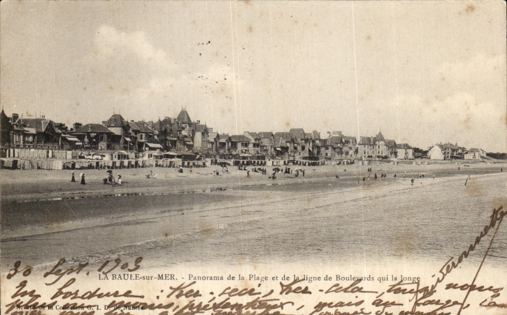 CPA La Baule sur Mer Panorama de la Plage et de la ligne de Boulevards Qui la longe