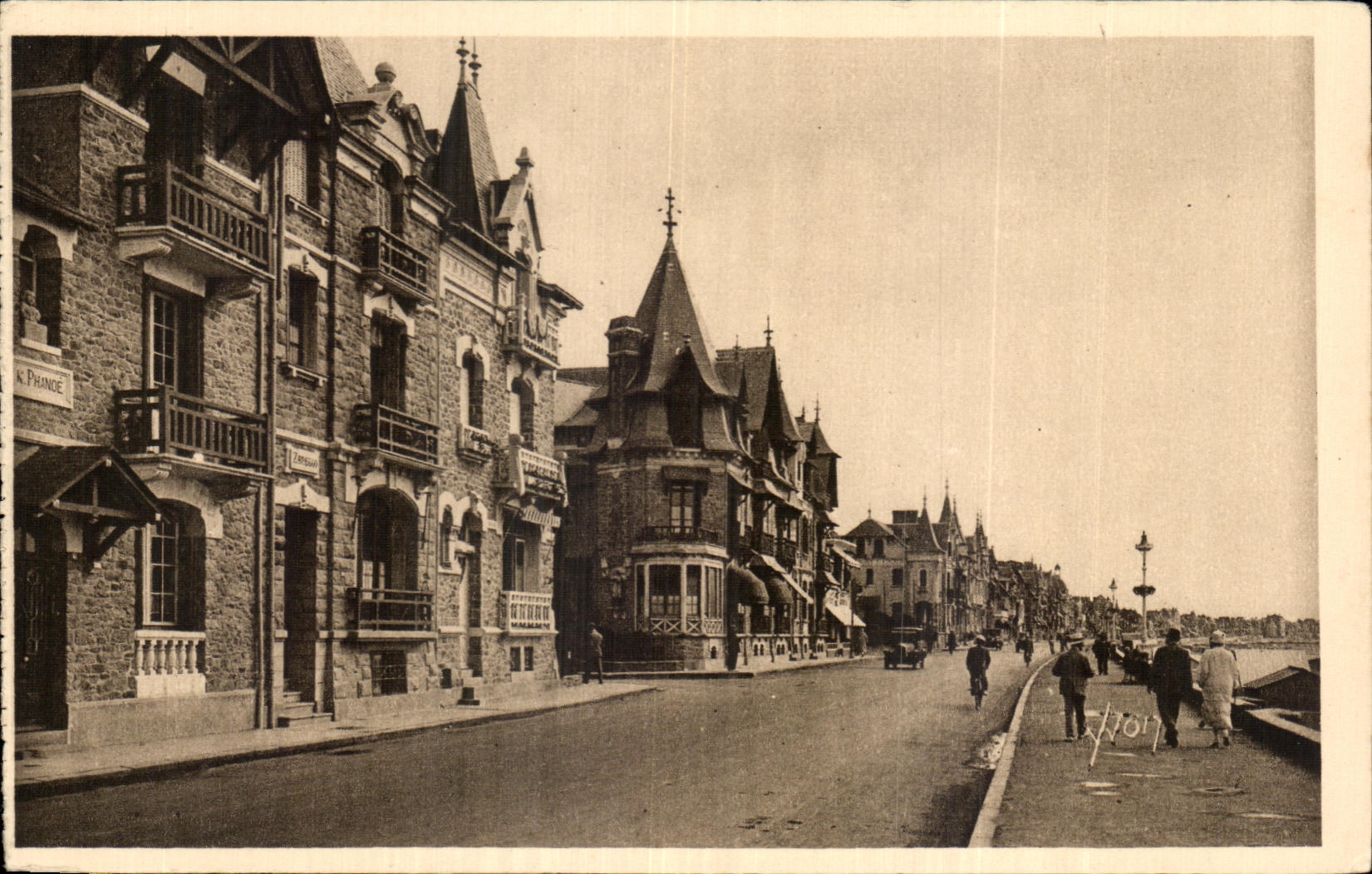 CPA La Baule L Esplanade