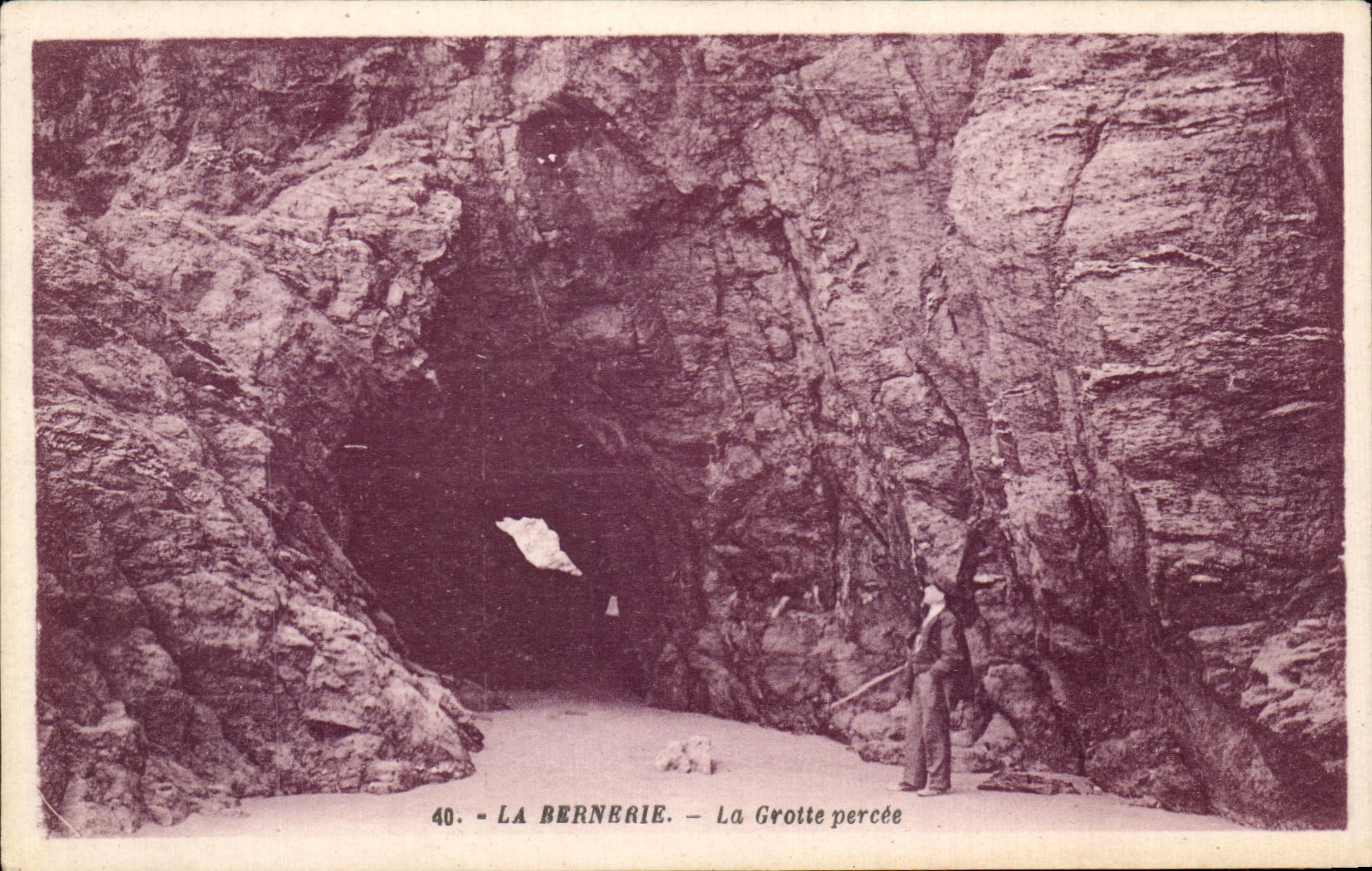CPA La Bernerie La Grotte percee