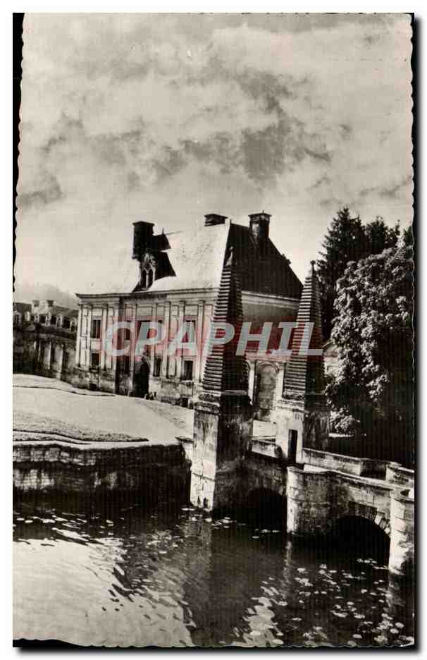 CPSM Chateau De Tanlay Entree sur la Cour Verte 